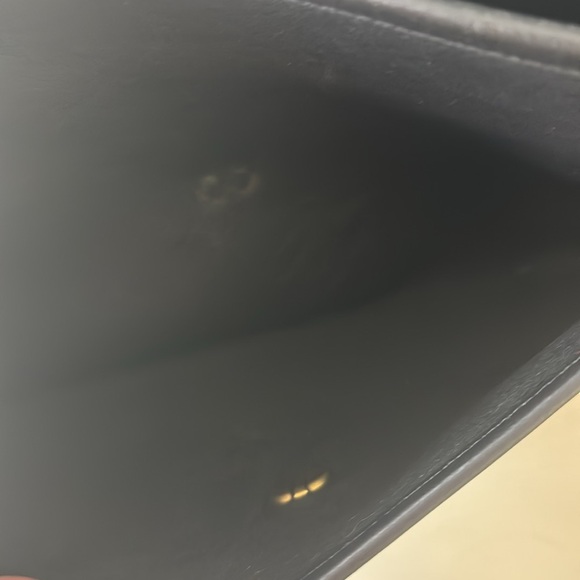 Coach | City Bag #9790 in Black stunning condition - Picture 13 of 14